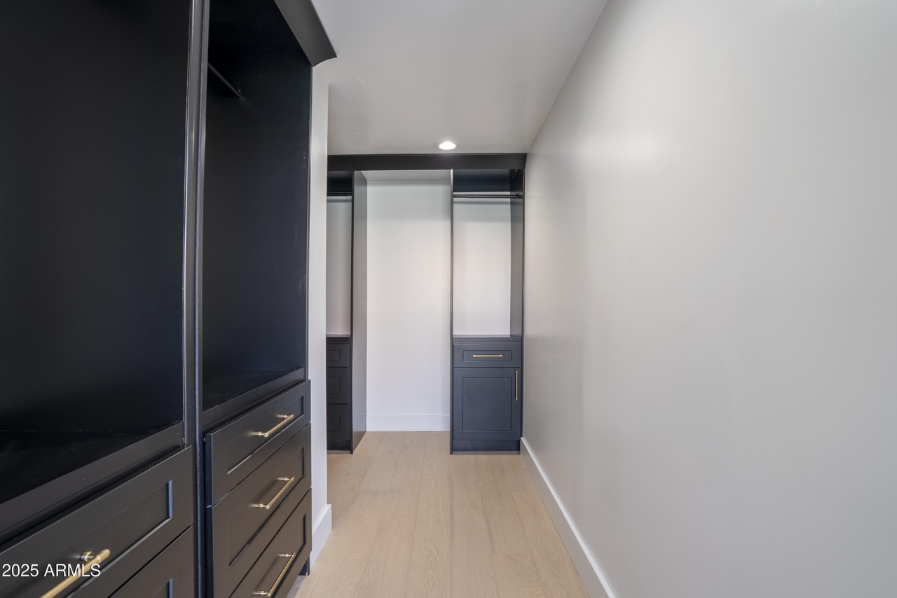 Custom closet installation