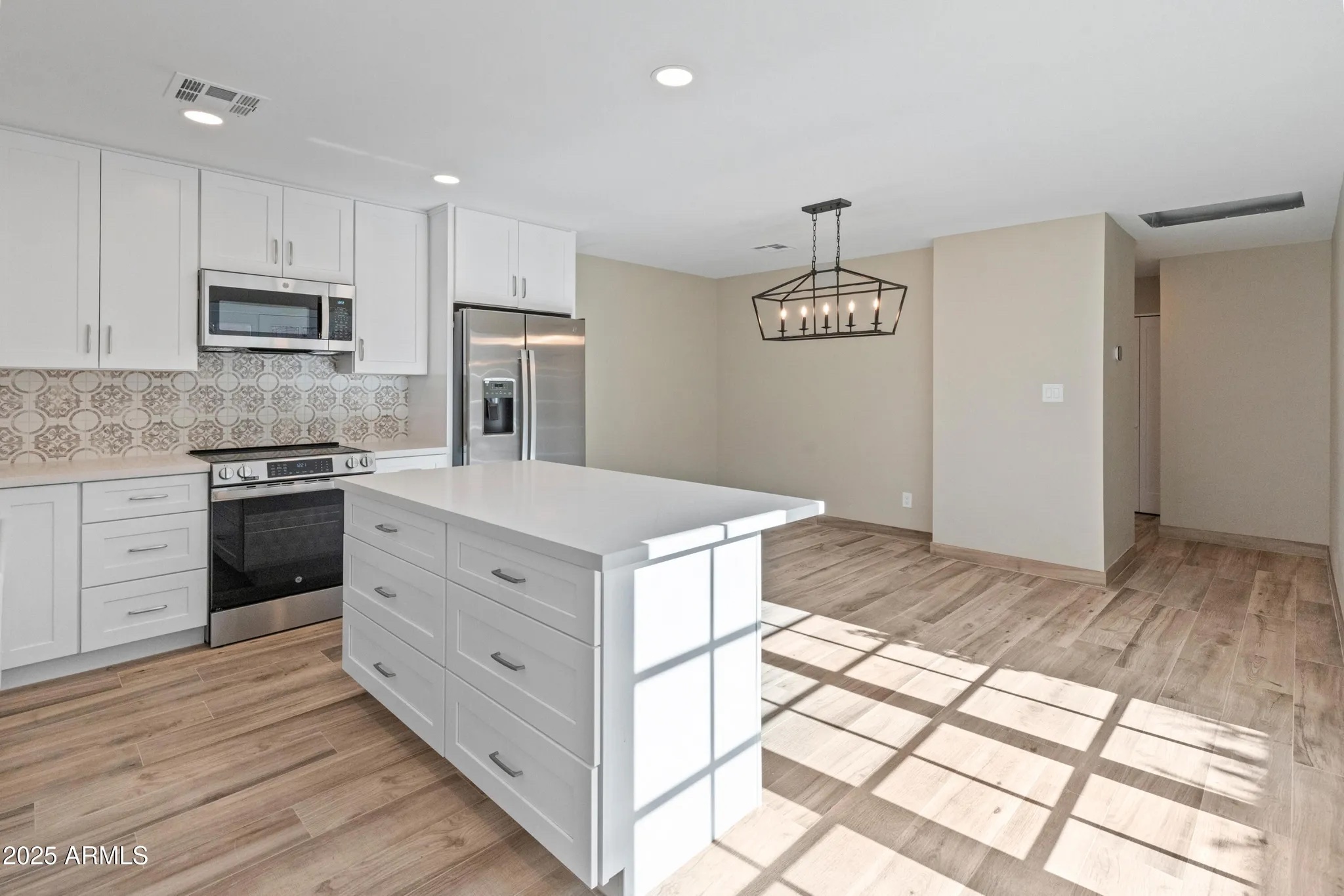 White Shaker cabinet installation